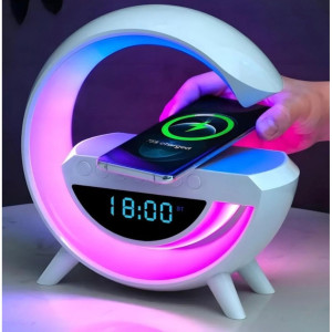 RGB LED лампа с безжично зарядно